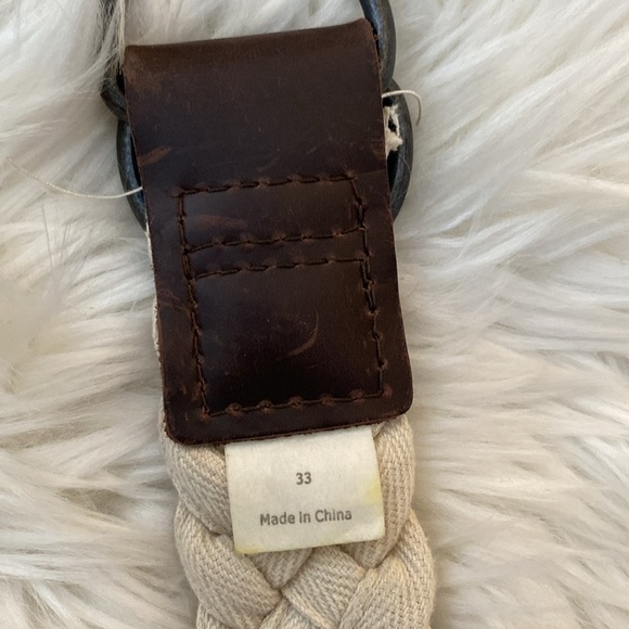 Abercrombie & Fitch cream braided belt - Picture 4 of 10